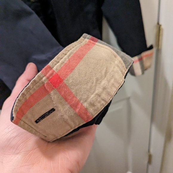 Preloved M Burberry Plaid Accented Navy Men Long Sleeve Shirt - Picture 4 of 4